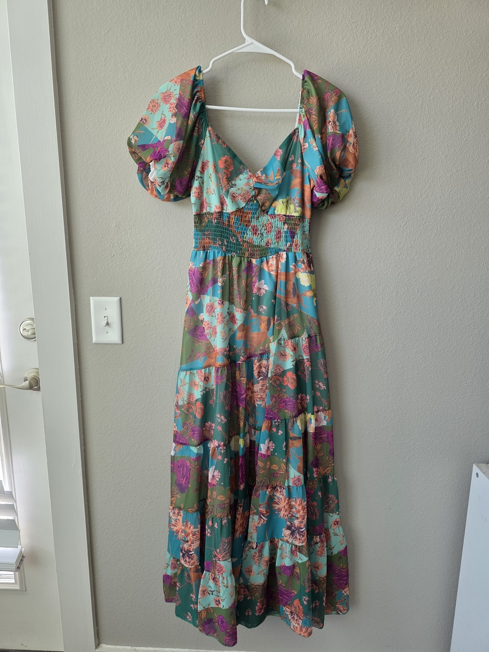 Floral Puff-Sleeve Maxi Dress in Teal and Olive